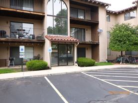 70 21W581 E North Ave #70 - Photo 1 of 1