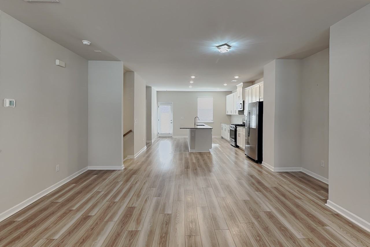 321 Sammon Way - Photo 3 of 22