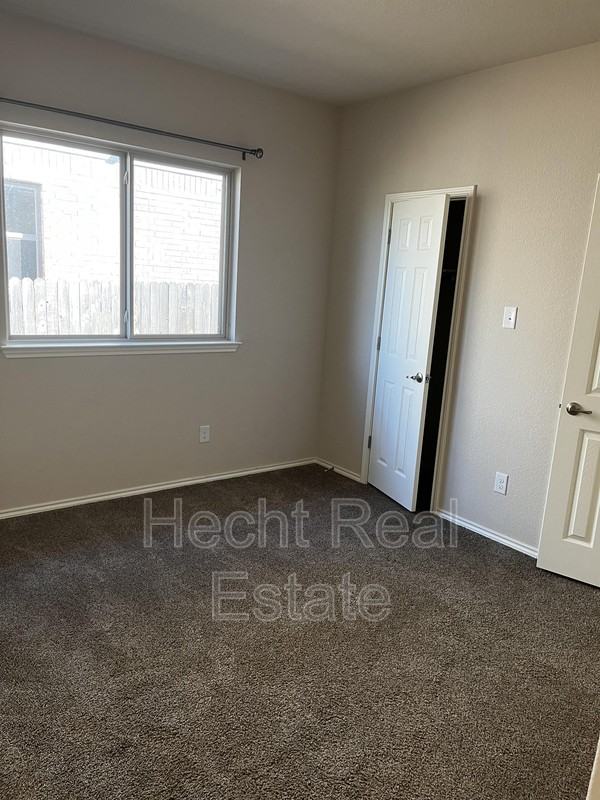 209 Double Mountain Rd - Photo 4 of 20