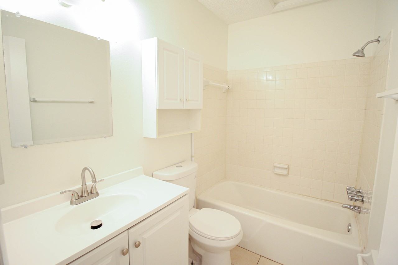 2441 8th St #39 - Photo 7 of 10