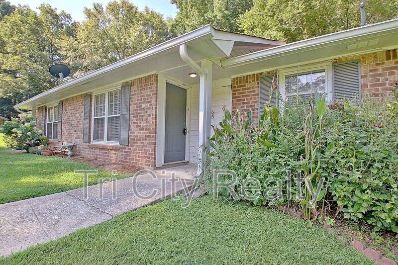 150 Chase Ct - Photo 5 of 43