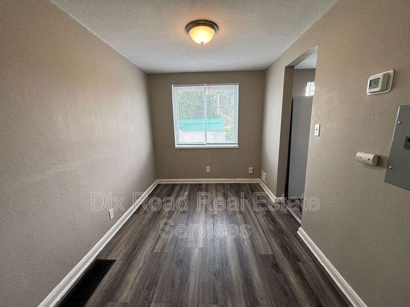 1519 S Smithville Rd #13 - Photo 7 of 22
