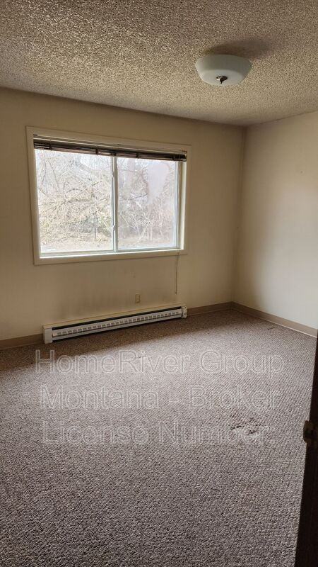 105 Love Grove Ln #A - Photo 2 of 9