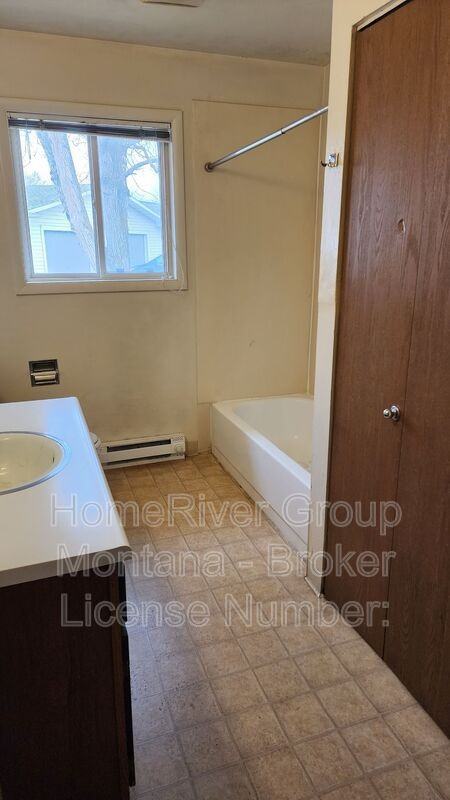105 Love Grove Ln #A - Photo 7 of 9