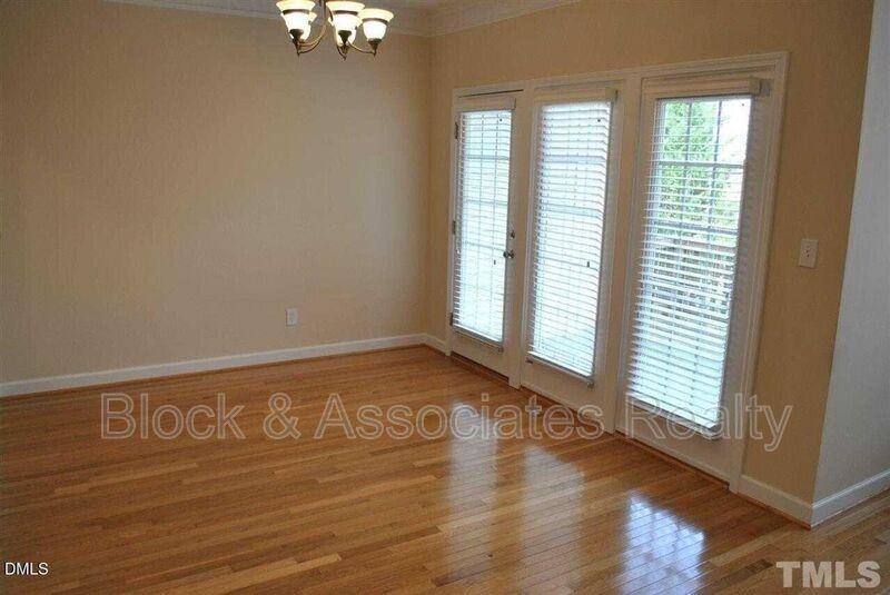 4305 Flintlock Ln - Photo 7 of 8