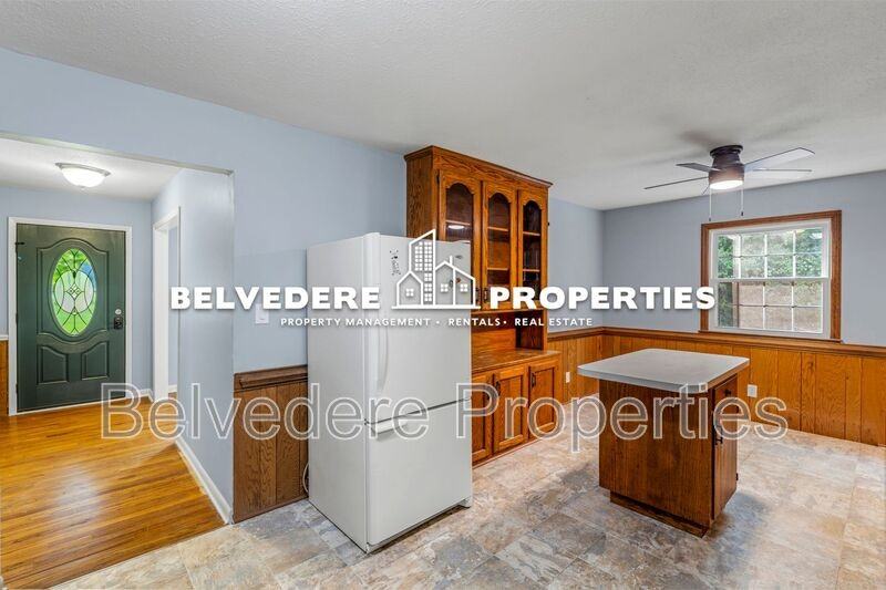 3931 Manila Rd - Photo 4 of 25
