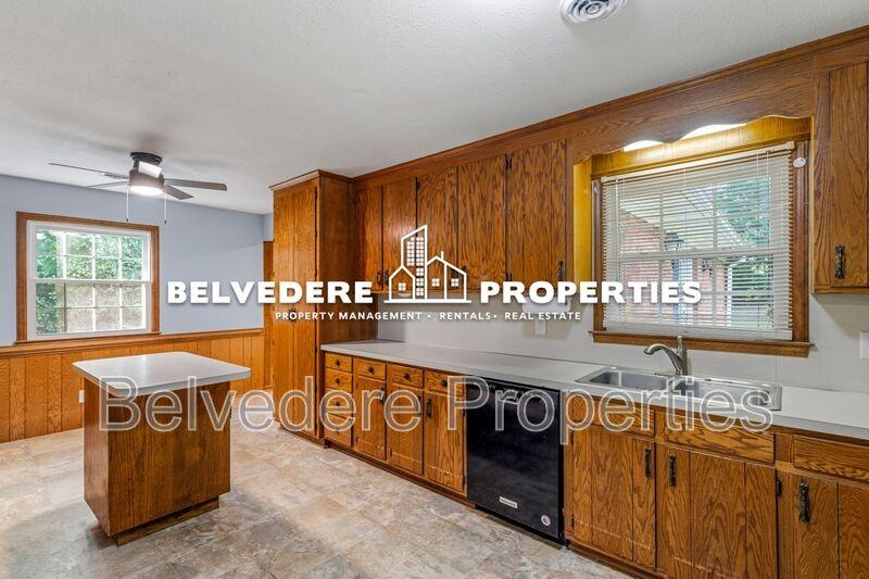 3931 Manila Rd - Photo 7 of 25