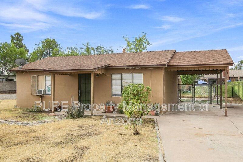1251 E Rose Ln - Photo 2 of 21