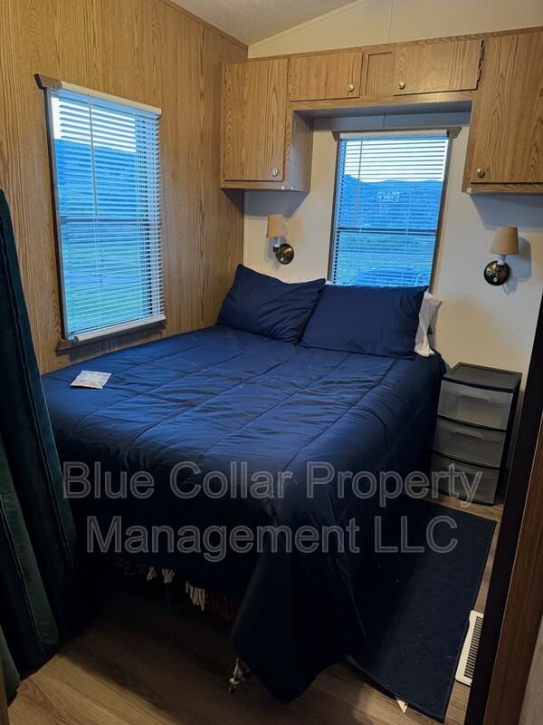 143 Ward Rd - Photo 7 of 10