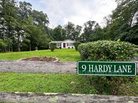 9 Hardy Ln - Photo 1 of 1