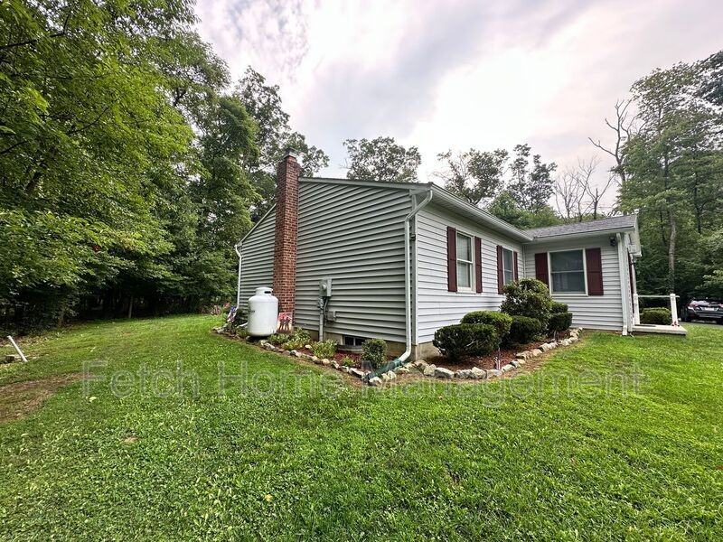 9 Hardy Ln - Photo 7 of 20