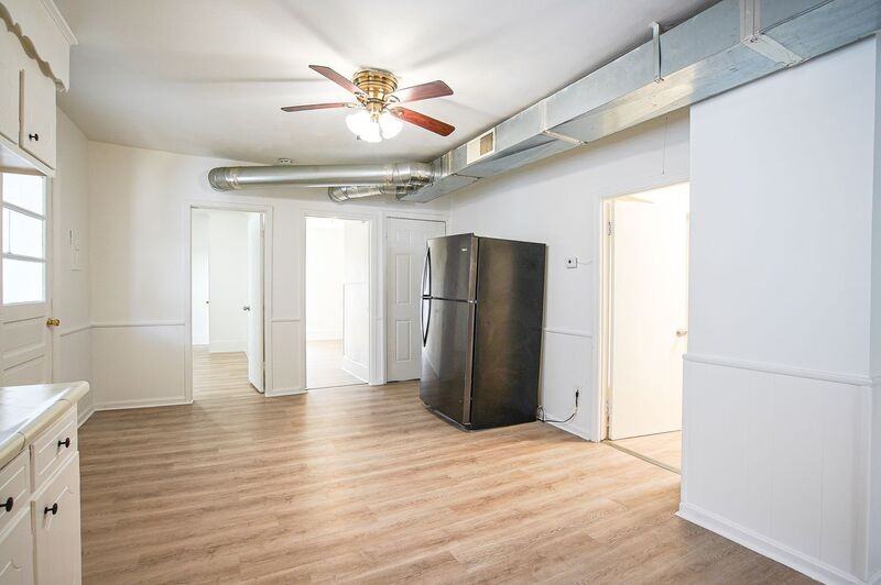 3 Charles St #2L - Photo 5 of 14