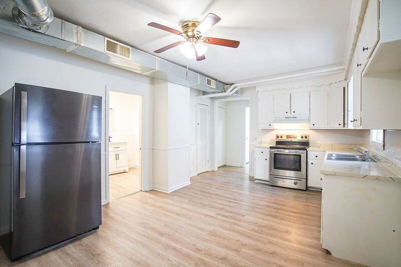 3 Charles St #2L - Photo 6 of 14