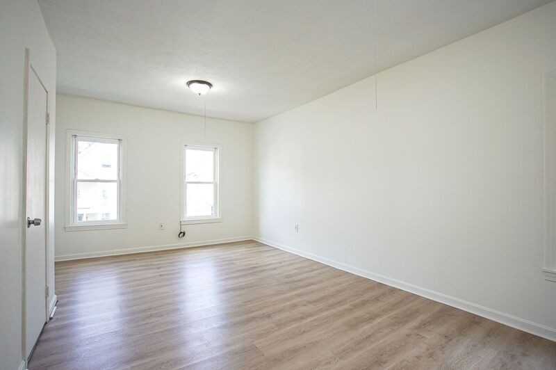 3 Charles St #2L - Photo 7 of 14