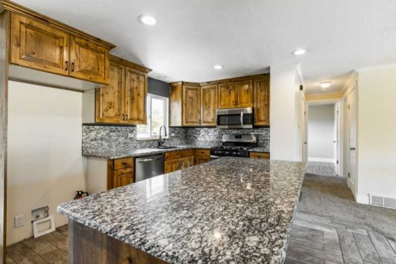 3430 Westsouth - Photo 3 of 16