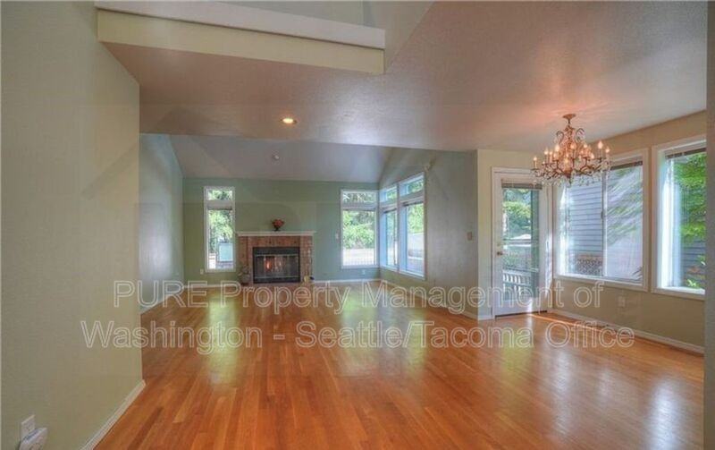 6109 83rd Ave W - Photo 6 of 25