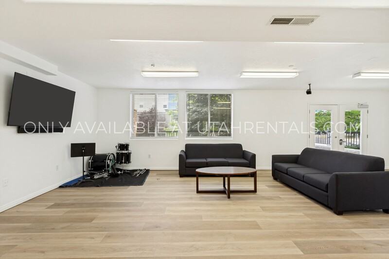 838 En #A3-3 - Photo 6 of 32