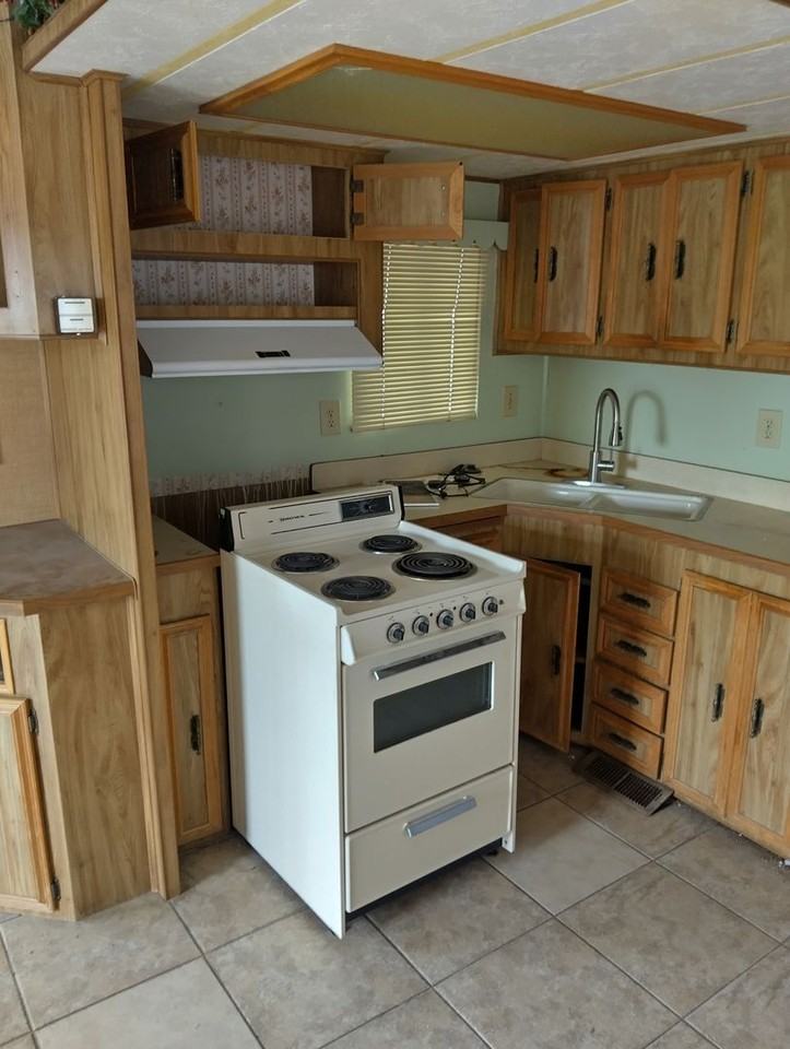 1334 W Hatcher Rd - Photo 6 of 16