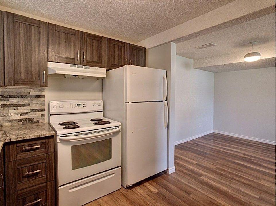 2813 10 Ave Se - Photo 6 of 14