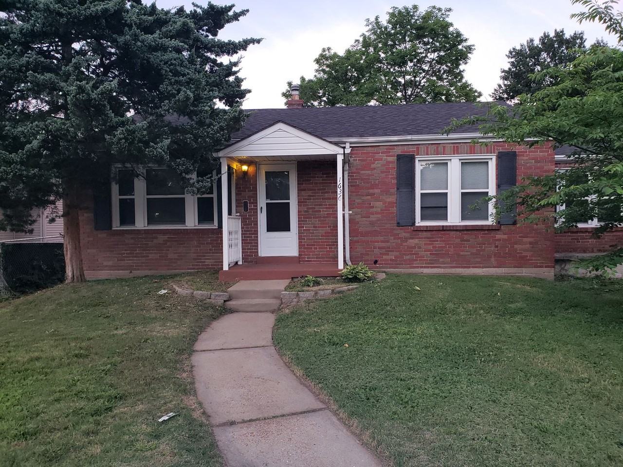 1636 Quendo Ave - Photo 3 of 27