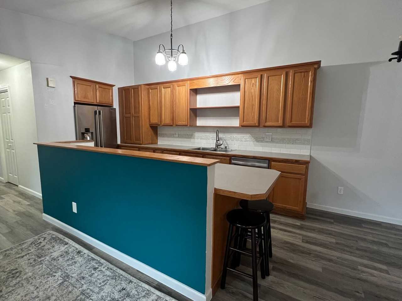 3481 E 20th Ave - Photo 3 of 36