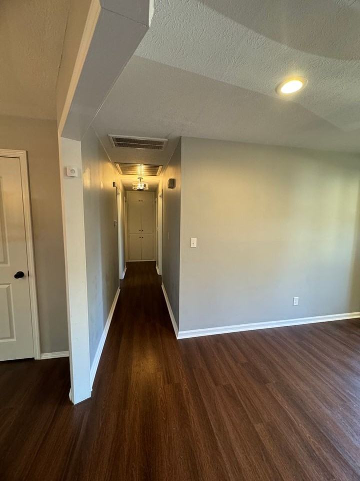 3519 E Fruitwood Ln - Photo 4 of 13