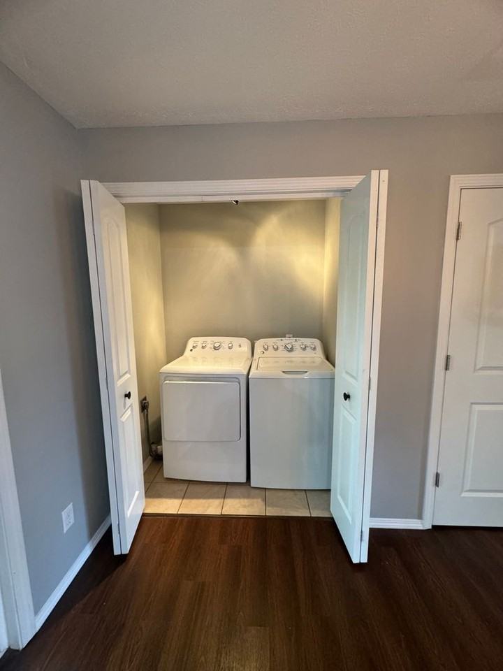 3519 E Fruitwood Ln - Photo 5 of 13