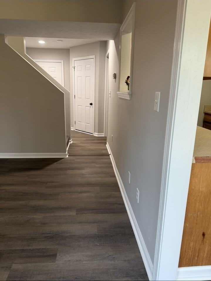 1043 Stonecrest Ct #B - Photo 6 of 19
