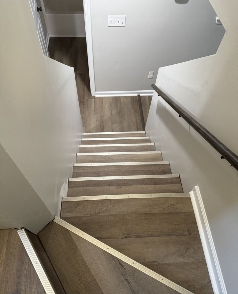 1043 Stonecrest Ct #B - Photo 7 of 19