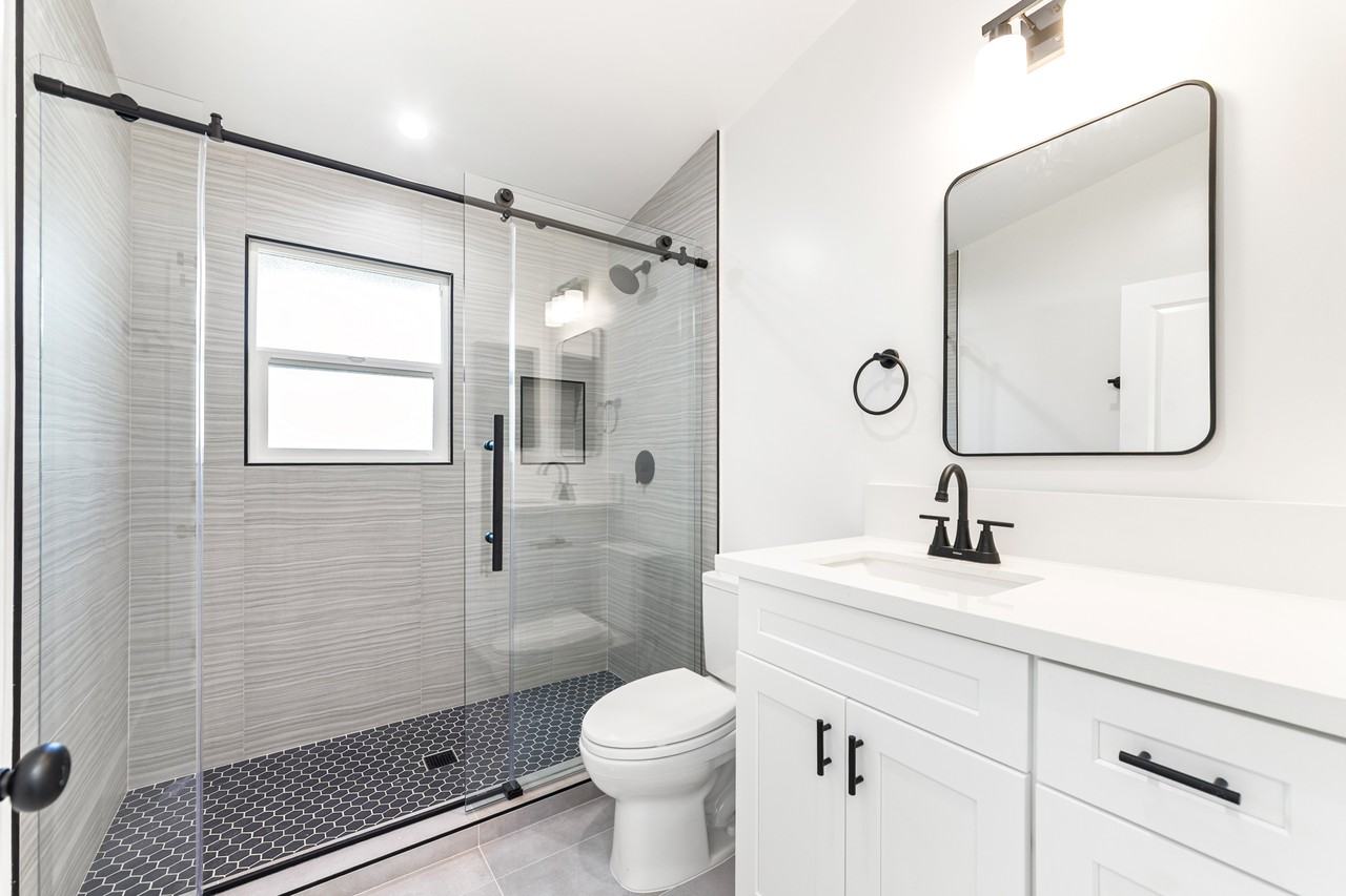 5227 Beckford Ave #NA - Photo 4 of 13