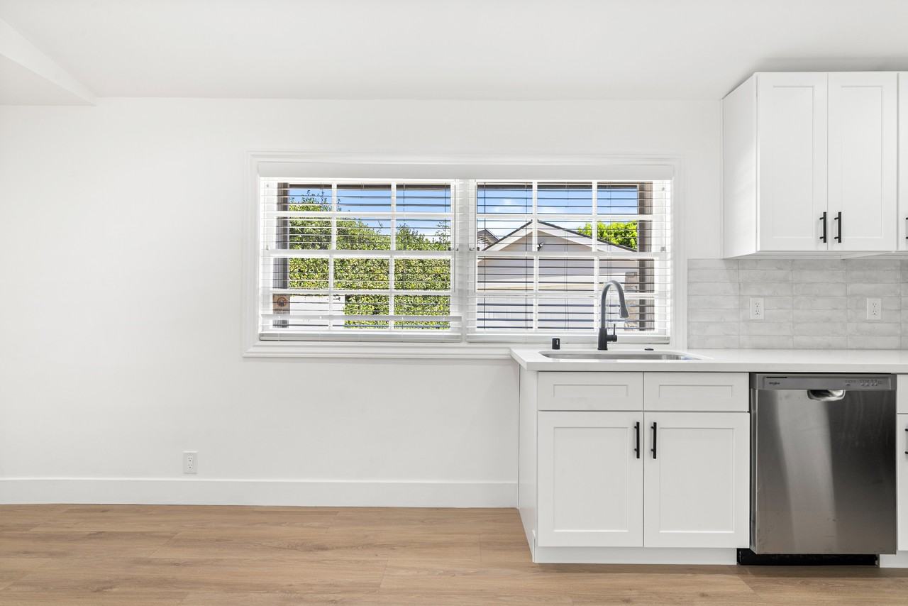 5227 Beckford Ave #NA - Photo 7 of 13