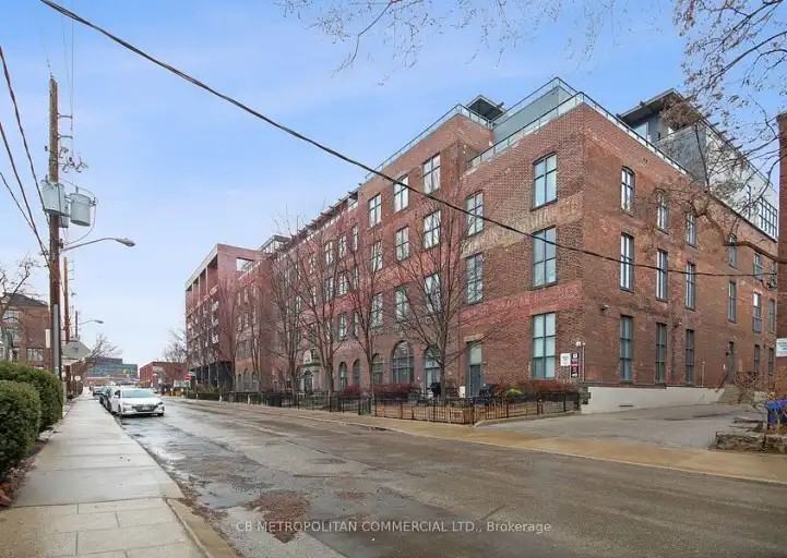 363 Sorauren Ave #405 - Photo 5 of 14