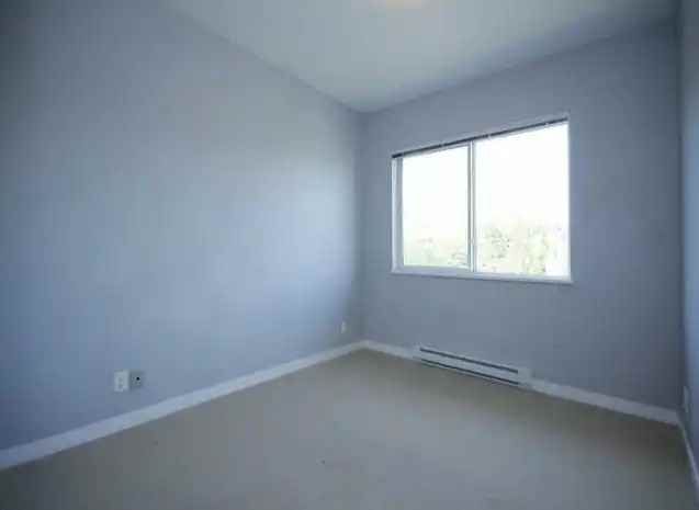 2943 Nelson Pl #406 - Photo 7 of 9