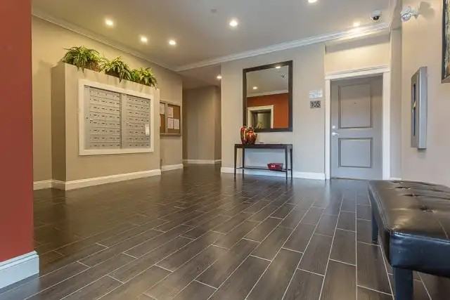 11882 226 St #304 - Photo 3 of 8