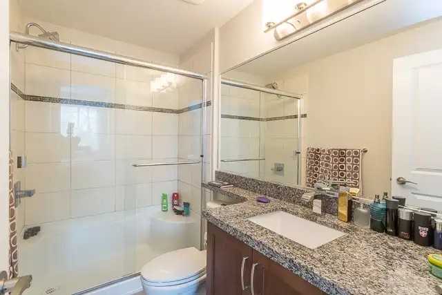 11882 226 St #304 - Photo 7 of 8