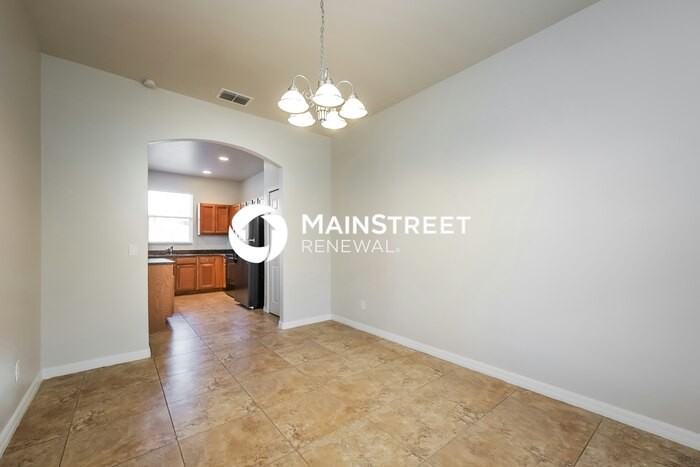 825 Eisenhower Blvd - Photo 7 of 17