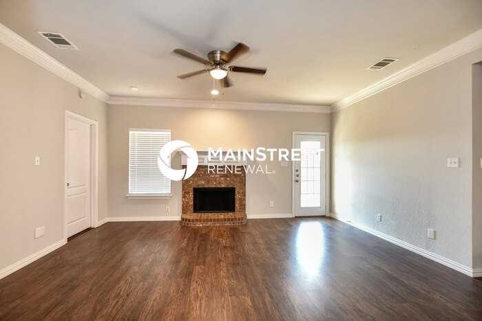 402 Tara Ln - Photo 6 of 16
