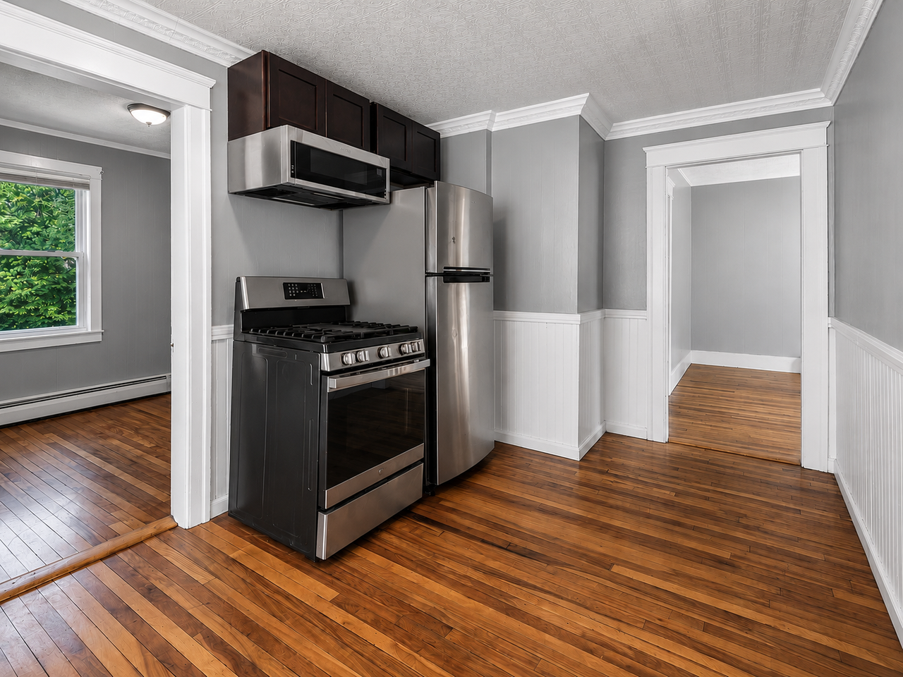 42 Upton St - Photo 5 of 13