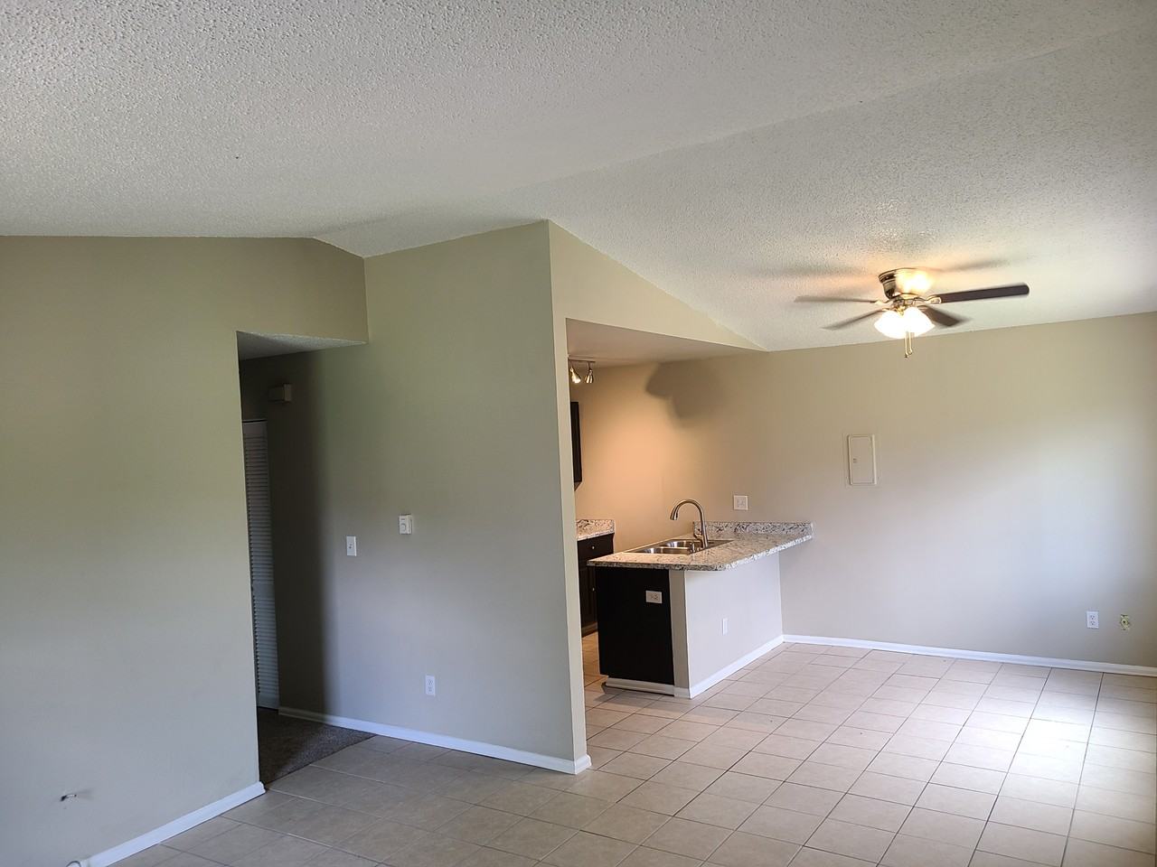 4480 Loomis Ave #B - Photo 2 of 17