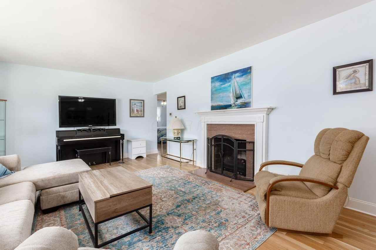 2022 Milden Rd - Photo 3 of 38