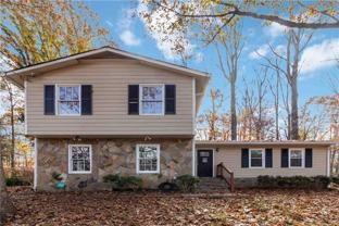 888 Chartley Dr Sw - Photo 1 of 1
