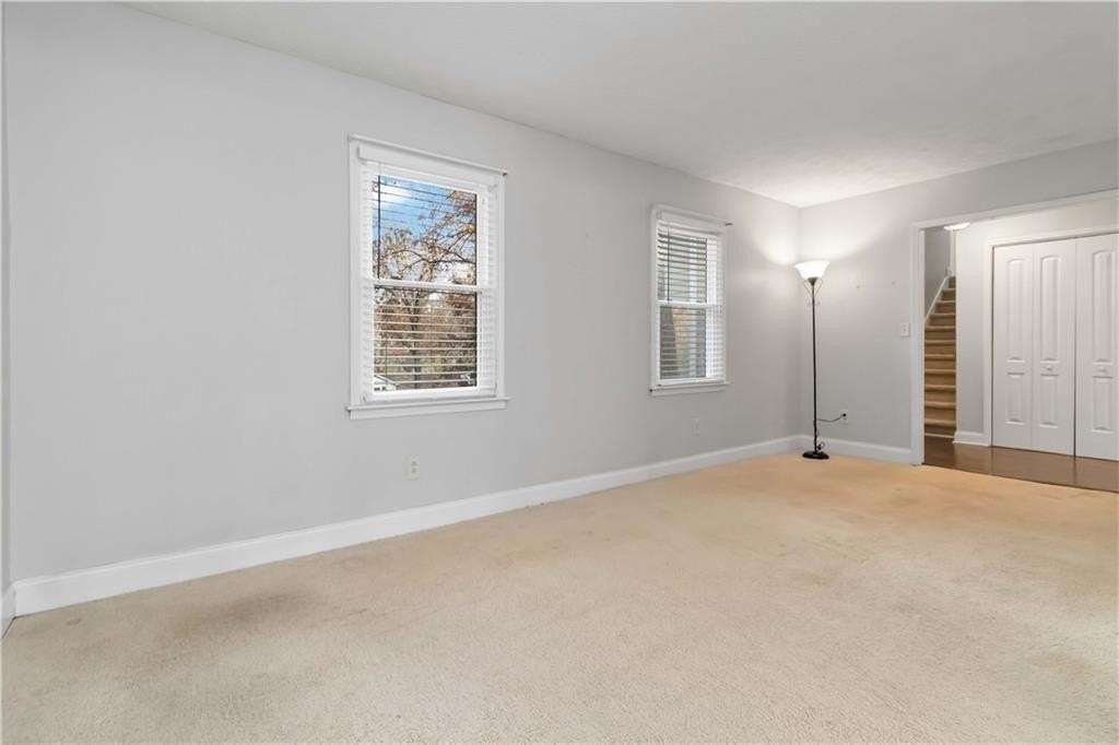 888 Chartley Dr Sw - Photo 6 of 28