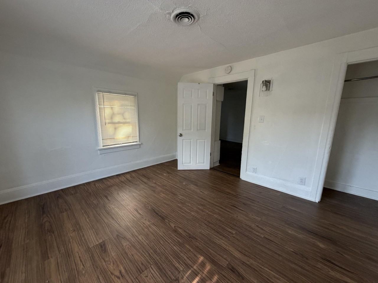 1221 Wells Pl #2 - Photo 7 of 8