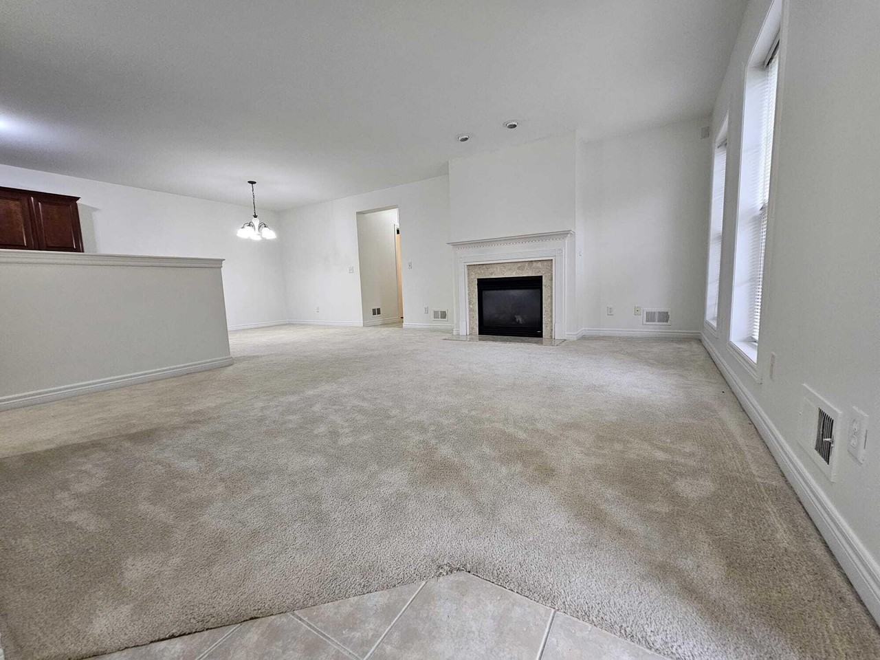 3376 Endsleigh Ln - Photo 2 of 16