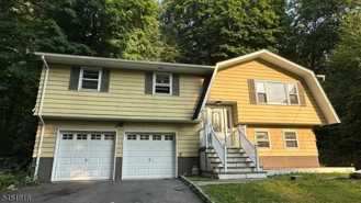 95 Longwood Lake Rd - Photo 1 of 1
