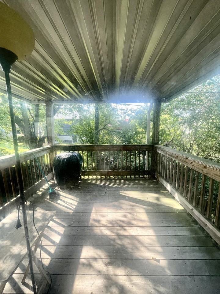 452 Larkwood Dr - Photo 5 of 10