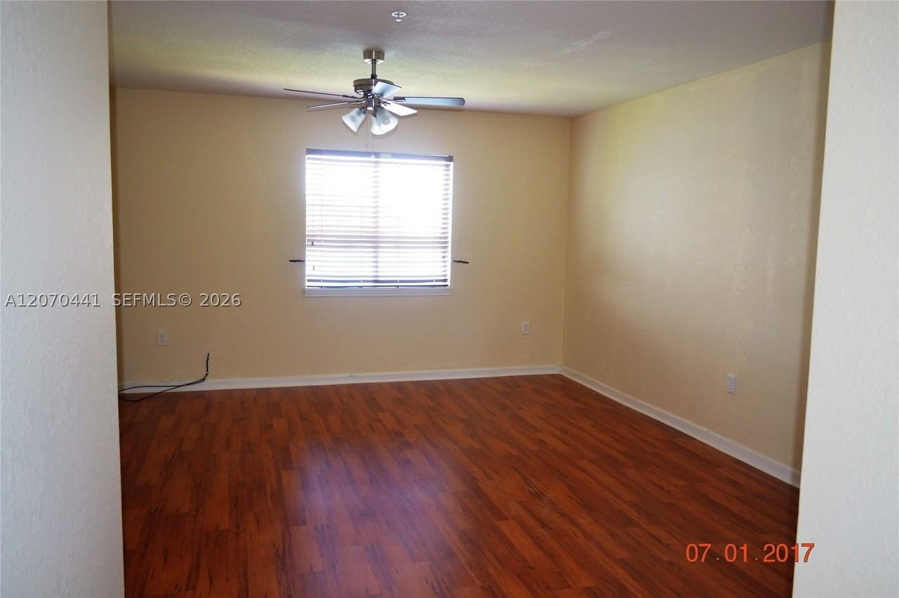 14218 Nw 17th Ave #14218 - Photo 6 of 14