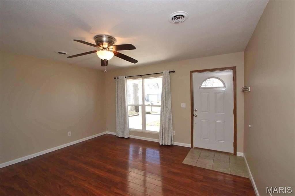 204 Saint Thomas Dr - Photo 6 of 19