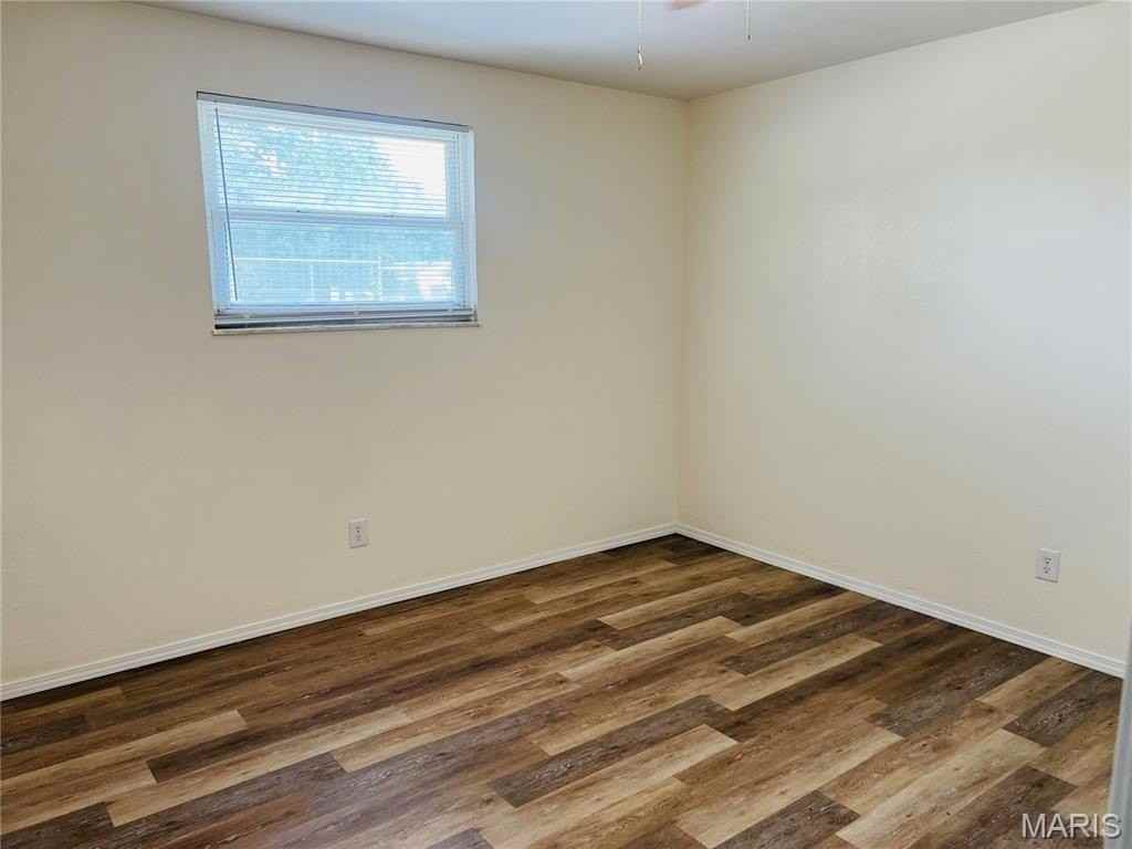 1007 W Corbin St - Photo 4 of 6