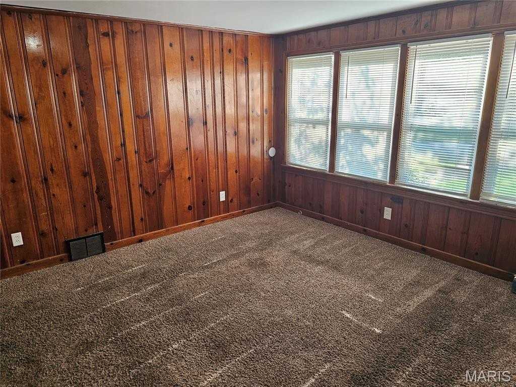 1636 Quendo Ave - Photo 7 of 27